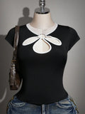 Plus Size Y2K Chinese Style Knit Top – Hollow Contrast Floral Collar Black & White Top