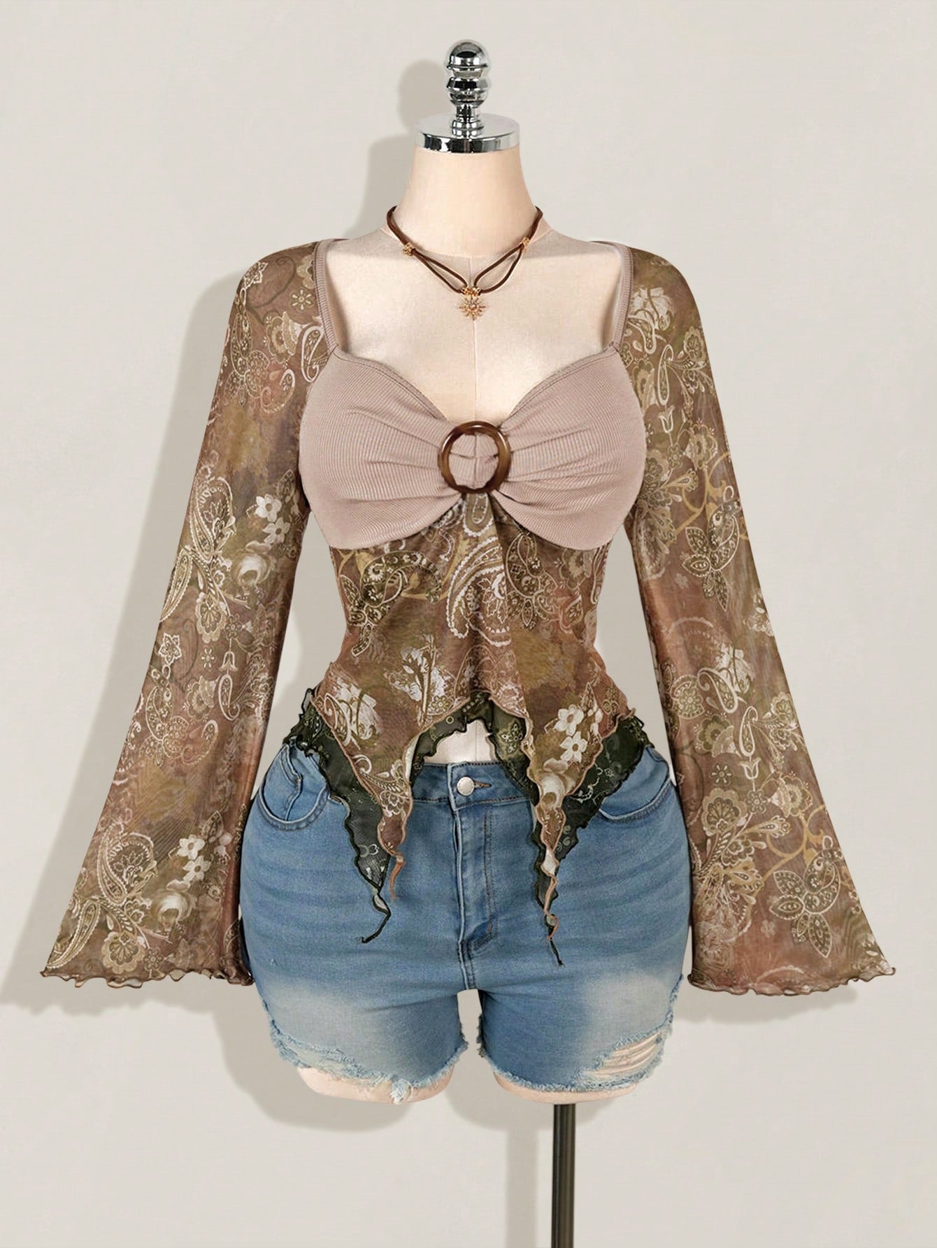 Bohemian Paisley Print T-Shirt for Women – Y2K Asymmetric Hem Bell Sleeve Fall Top