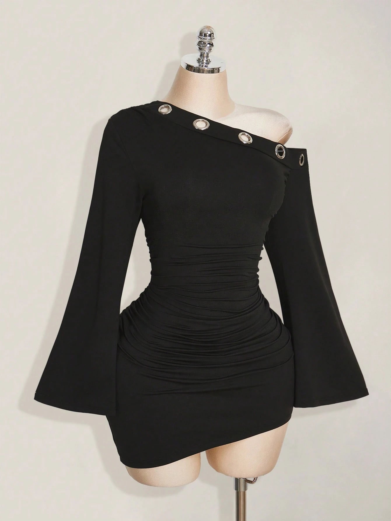 Plus Size Black Asymmetrical Y2K Dress – Metal Eyelet Slim Fit Flared Sleeve Dress for Women