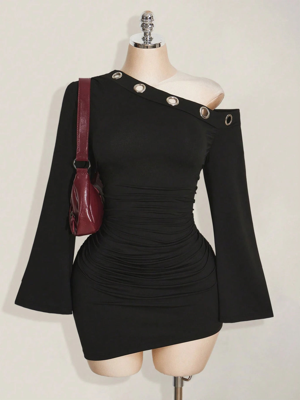 Plus Size Black Asymmetrical Y2K Dress – Metal Eyelet Slim Fit Flared Sleeve Dress for Women