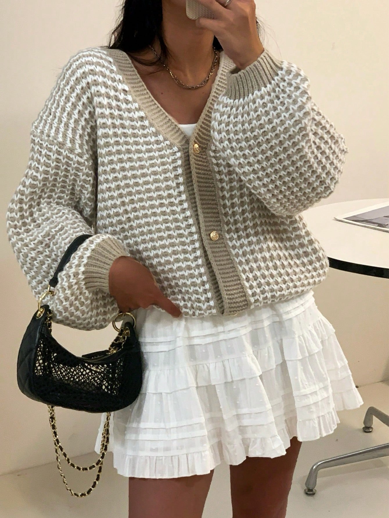 Women’s Plaid Print Button-Front Cardigan – V-Neck Long Sleeve Casual Knit Sweater Jacket